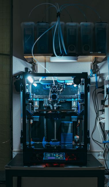 Modern high speed 3D printer with enclosed frame